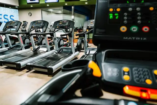 How fast do treadmills go